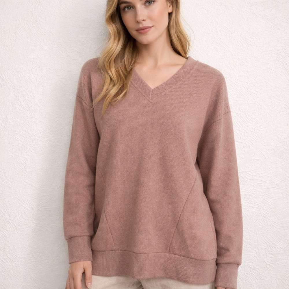 Marc New York Andrew Marc | Mauve V-Neck Ribbed Sweatshirt | Size S